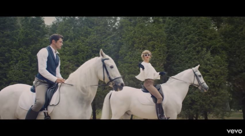 A snapshot from the music video of Blank Space by Taylor Swift.